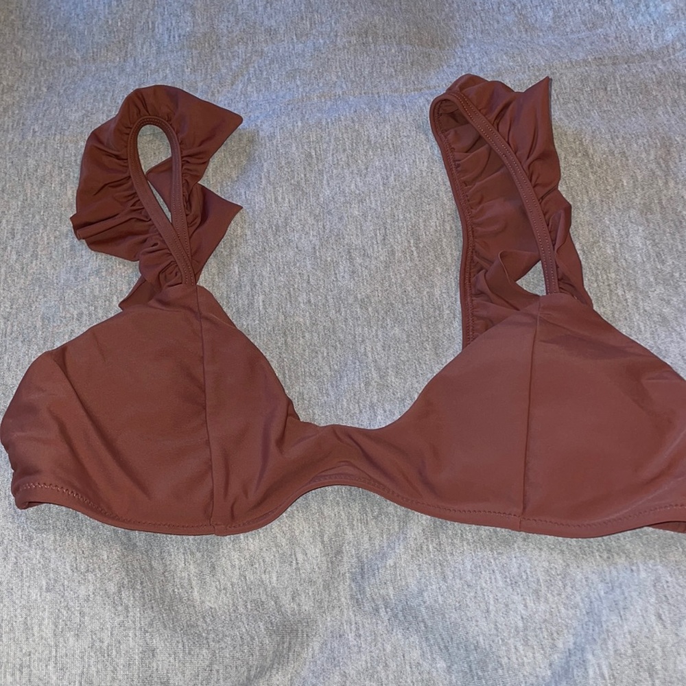 Zaful Bikini Top With Ruffled Straps Size L